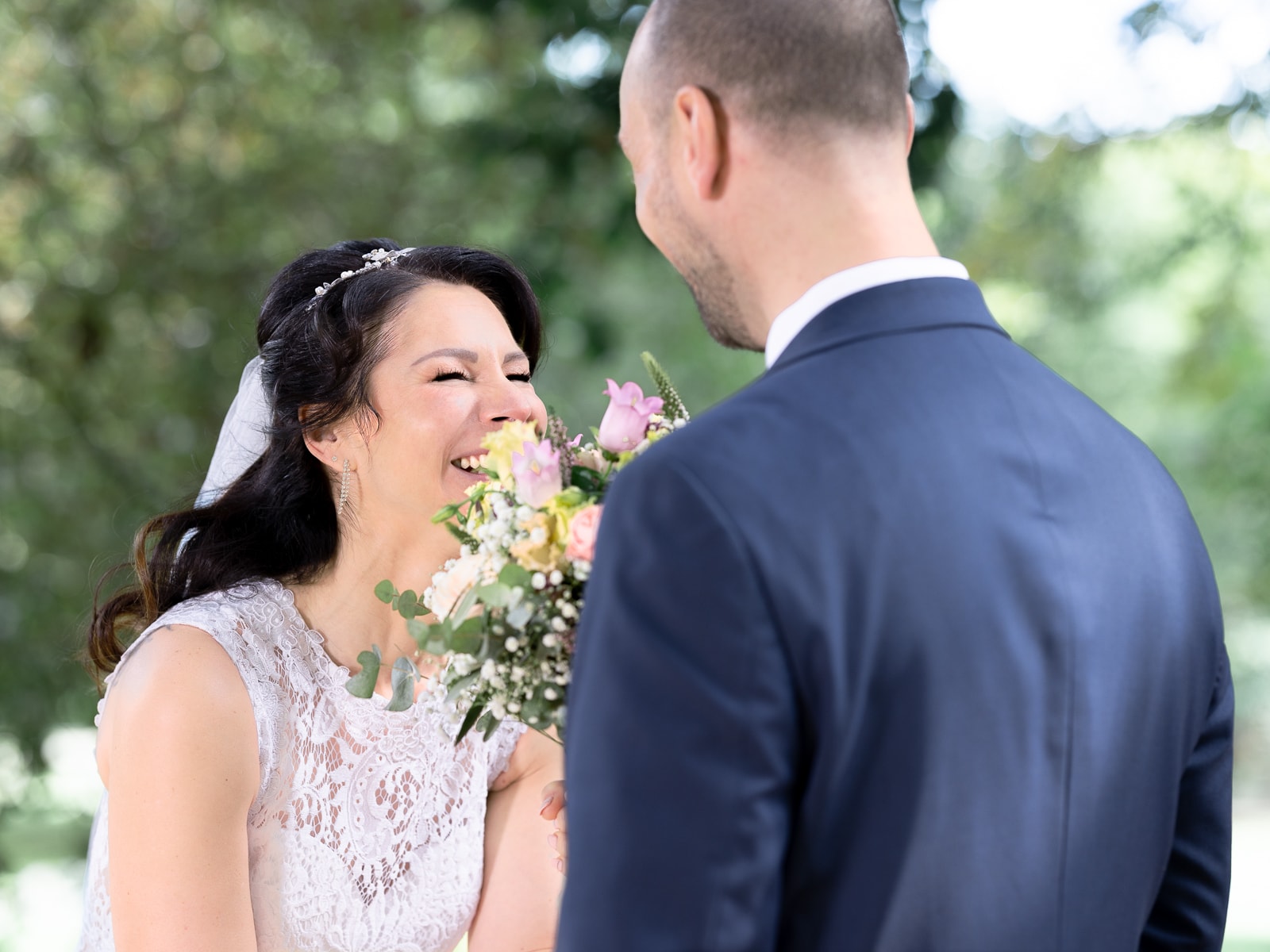 Premium Hochzeitsfotos Berlin: Elegante Bildkompositionen