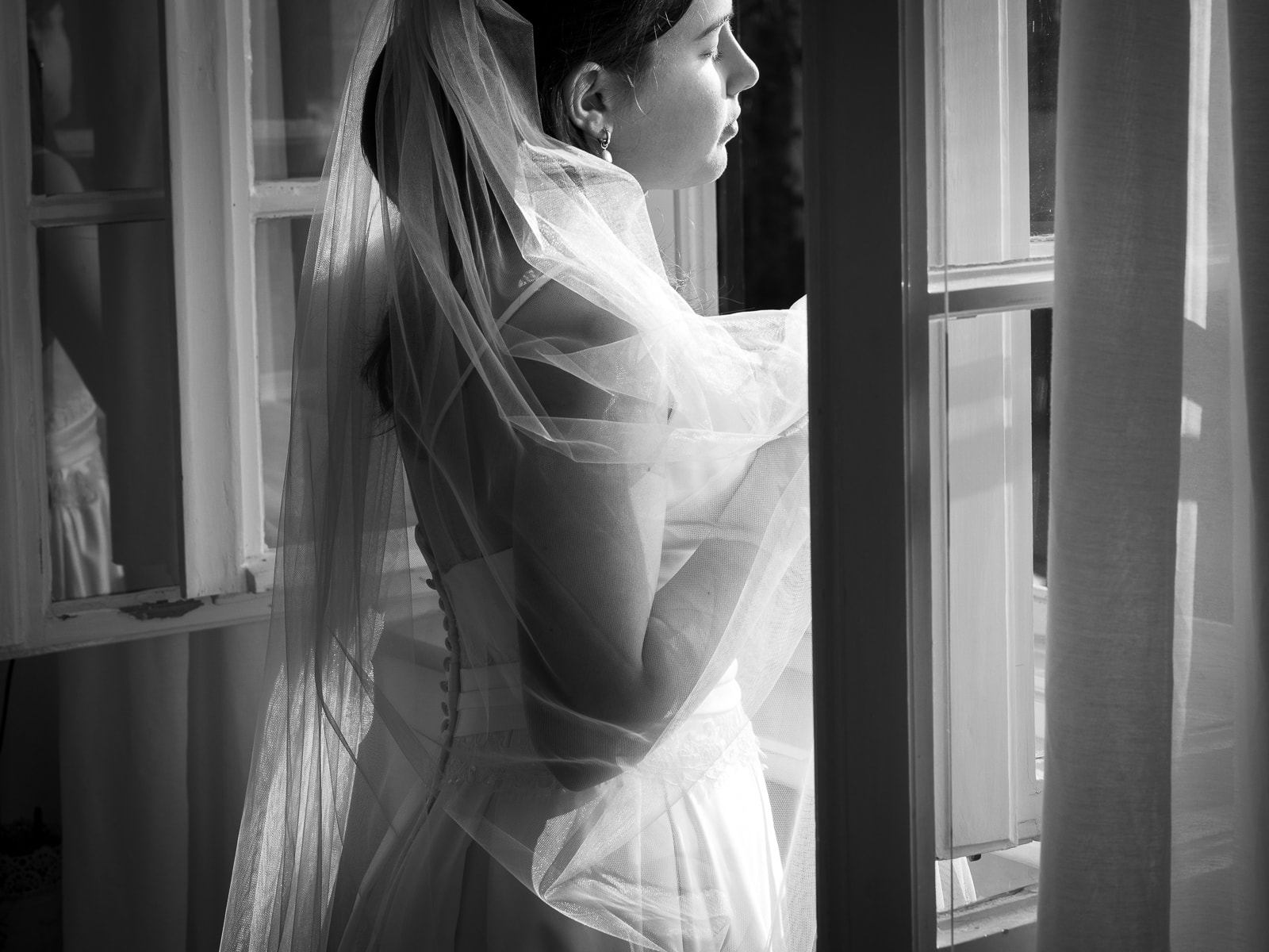 Hochzeitsfotografie mit Stil: Künstlerische Brautaufnahmen