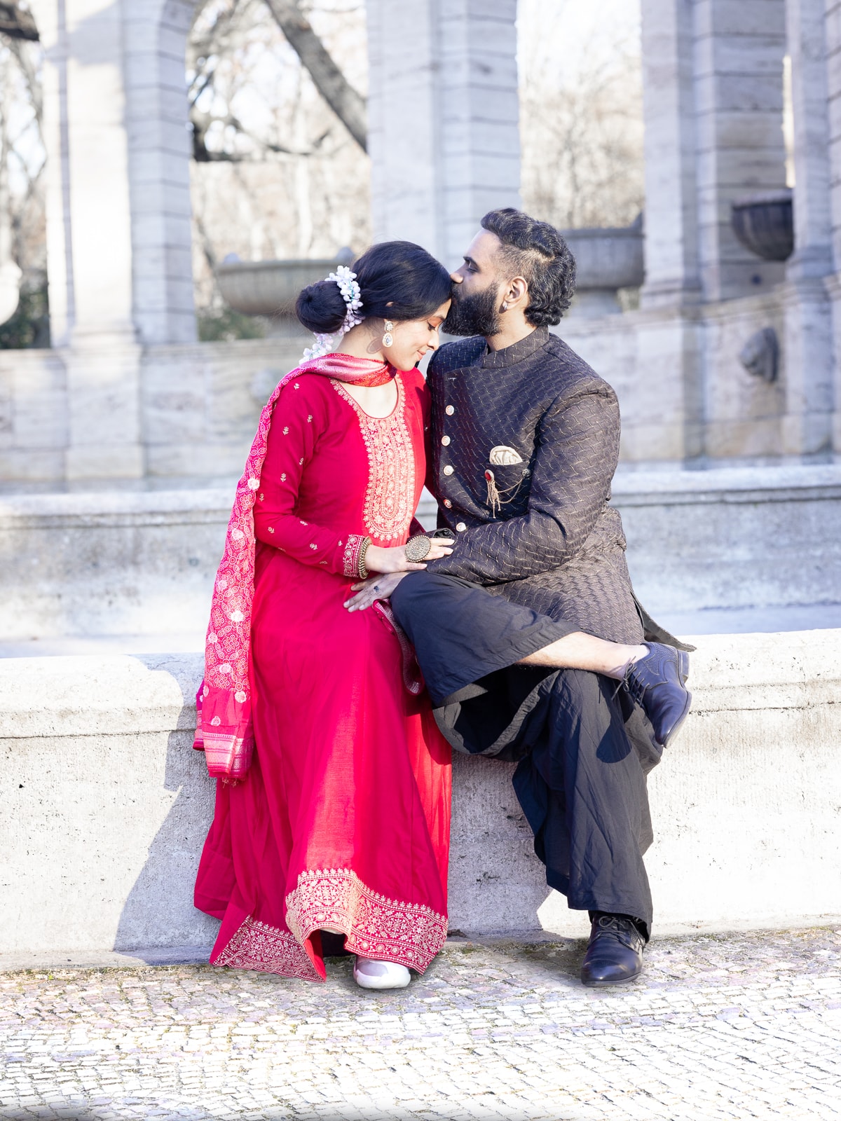 Hochzeitsfotograf Berlin: Elegante Parkportraits