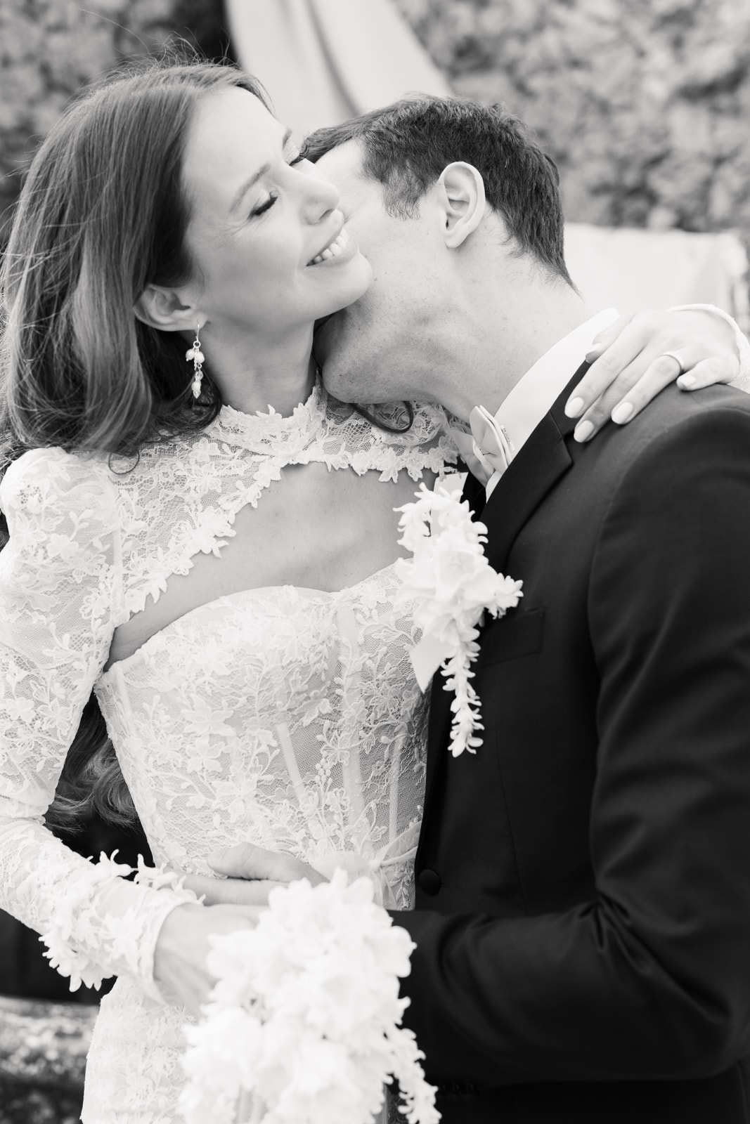 Wedding photography Villa Medicea di Lilliano Tuscany, documentary destination wedding Italy