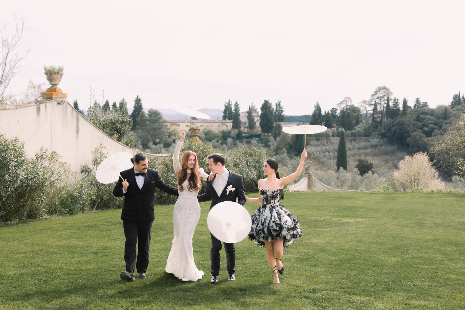 Wedding photography Villa Medicea di Lilliano Tuscany, documentary destination wedding Italy