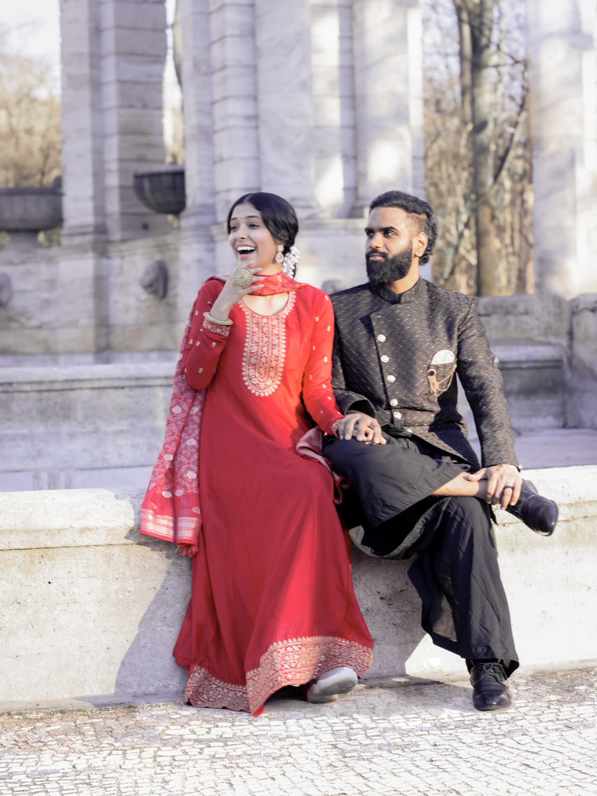 Künstlerisch bearbeitetes Portrait eines indischen Brautpaars